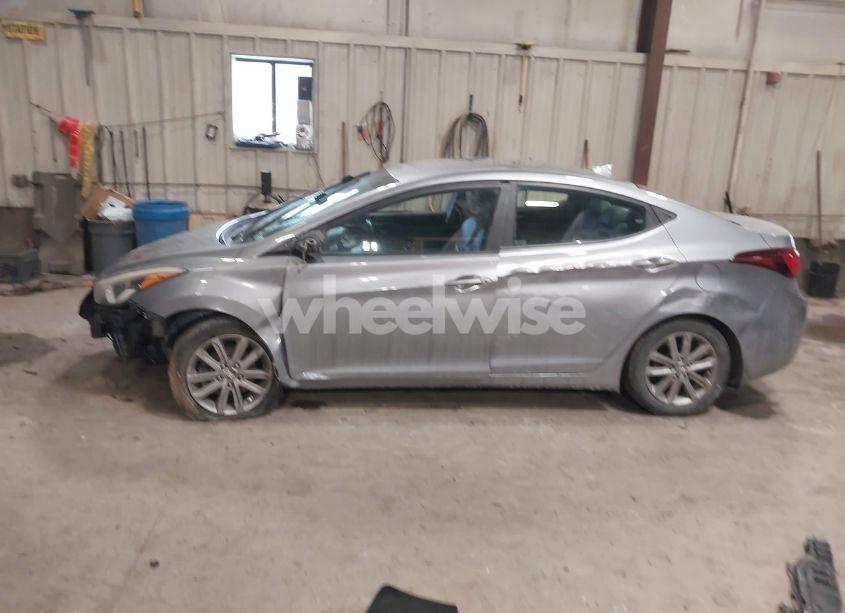 Photo 14 of 2016 Hyundai Elantra SE (VIN 5NPDH4AE4GH654850)