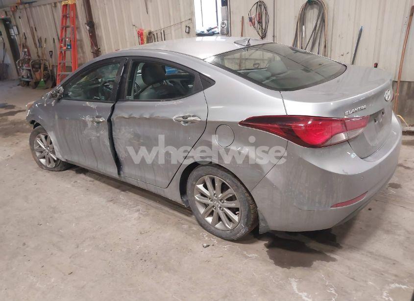 Photo 3 of 2016 Hyundai Elantra SE (VIN 5NPDH4AE4GH654850)