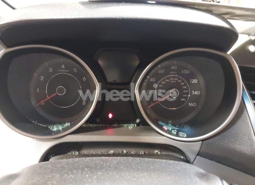 Photo 7 of 2016 Hyundai Elantra SE (VIN 5NPDH4AE4GH654850)