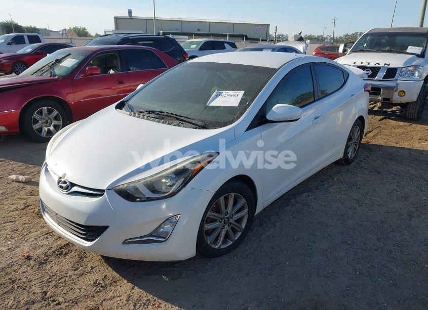 Photo 2 of 2016 Hyundai Elantra SE (VIN 5NPDH4AE4GH656369)