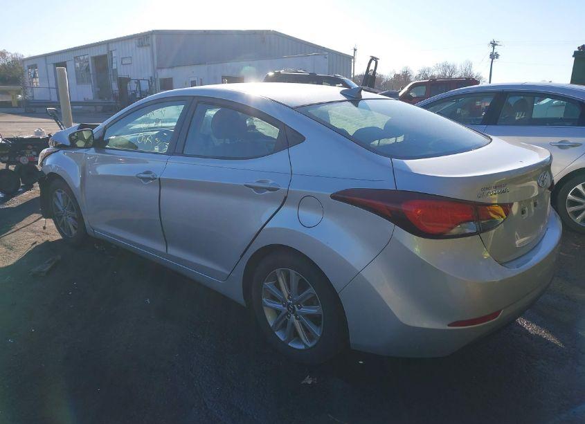 Photo 3 of 2016 Hyundai Elantra SE (VIN 5NPDH4AE4GH660616)