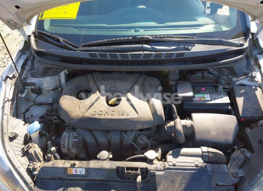 Photo 10 of 2016 Hyundai Elantra SE (VIN 5NPDH4AE4GH680199)