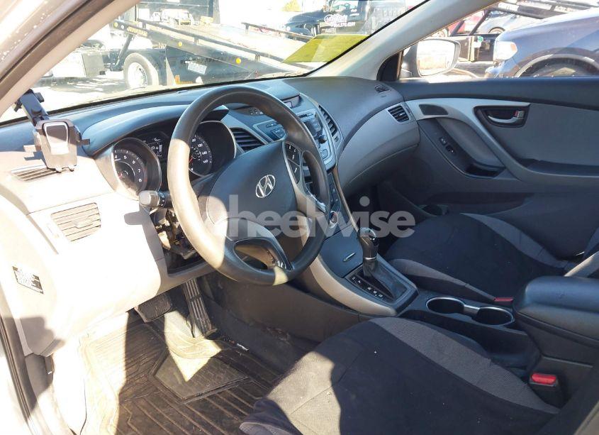 Photo 19 of 2016 Hyundai Elantra SE (VIN 5NPDH4AE4GH680199)