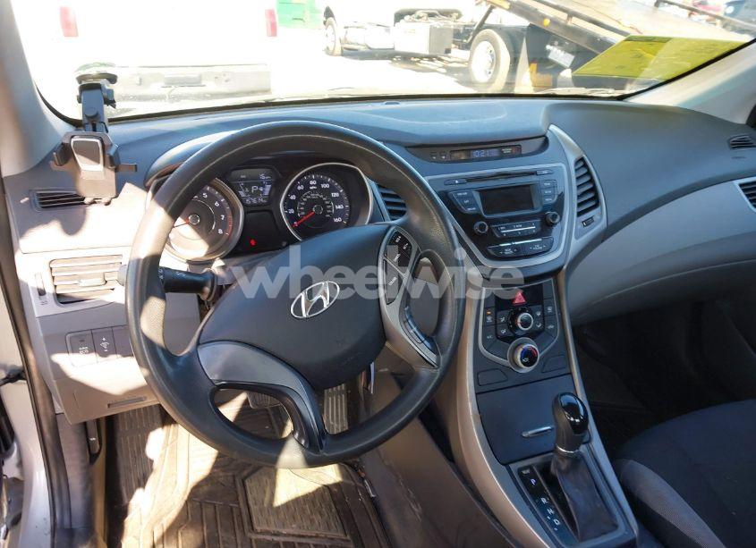 Photo 22 of 2016 Hyundai Elantra SE (VIN 5NPDH4AE4GH680199)