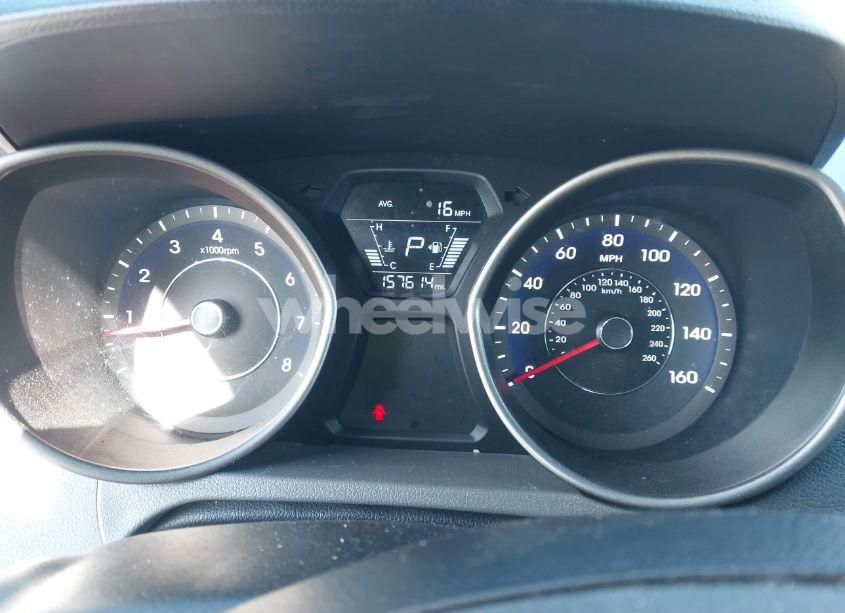 Photo 7 of 2016 Hyundai Elantra SE (VIN 5NPDH4AE4GH680199)