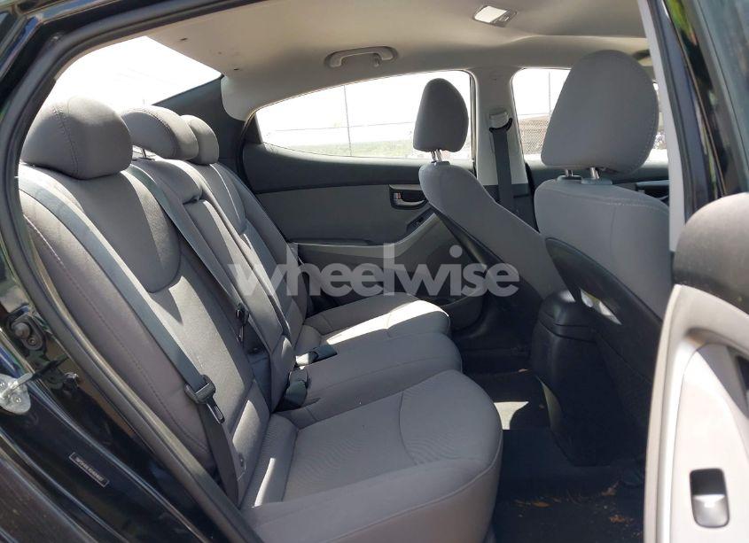 Photo 8 of 2016 Hyundai Elantra SE (VIN 5NPDH4AE4GH684687)