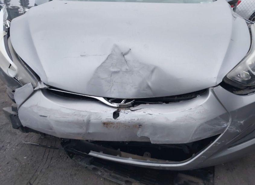 Photo 10 of 2016 Hyundai Elantra SE (VIN 5NPDH4AE4GH697018)