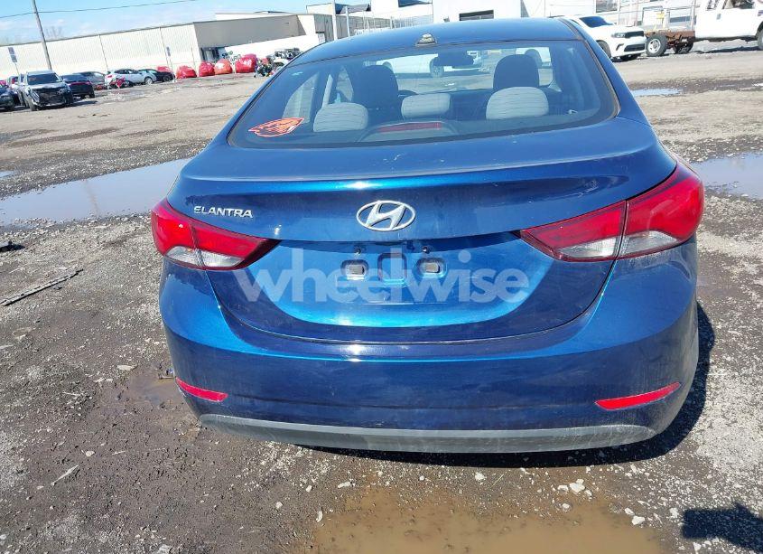 Photo 16 of 2016 Hyundai Elantra SE (VIN 5NPDH4AE4GH715839)