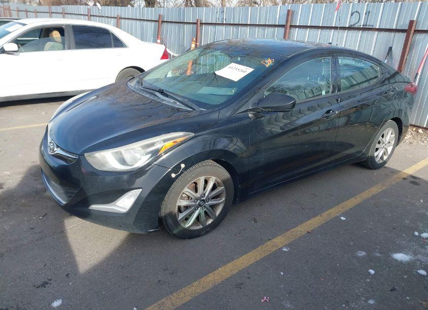 Photo 2 of 2016 Hyundai Elantra SE (VIN 5NPDH4AE4GH718255)