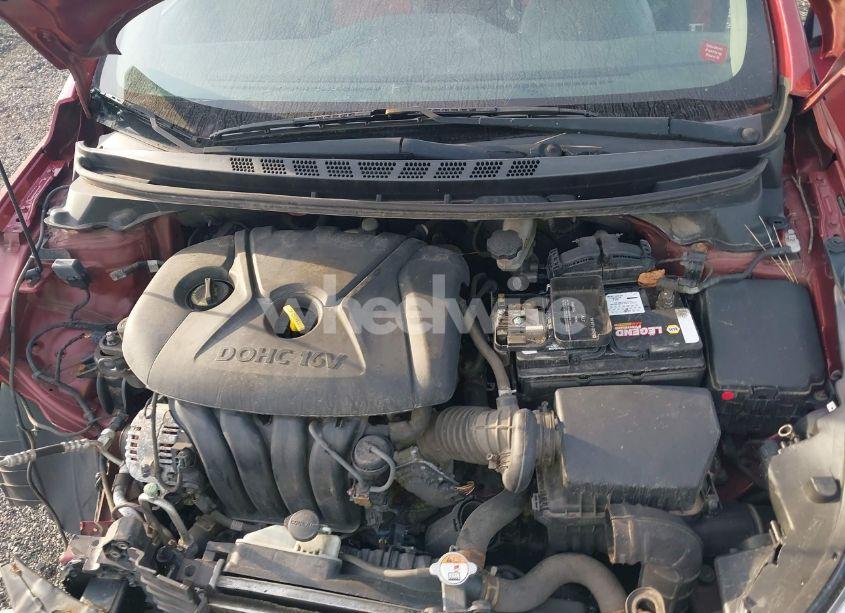 Photo 10 of 2016 Hyundai Elantra SE (VIN 5NPDH4AE4GH723097)