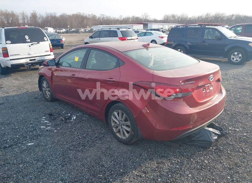 Photo 3 of 2016 Hyundai Elantra SE (VIN 5NPDH4AE4GH723097)