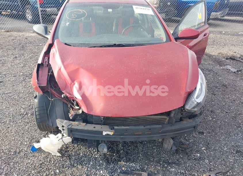 Photo 6 of 2016 Hyundai Elantra SE (VIN 5NPDH4AE4GH723097)