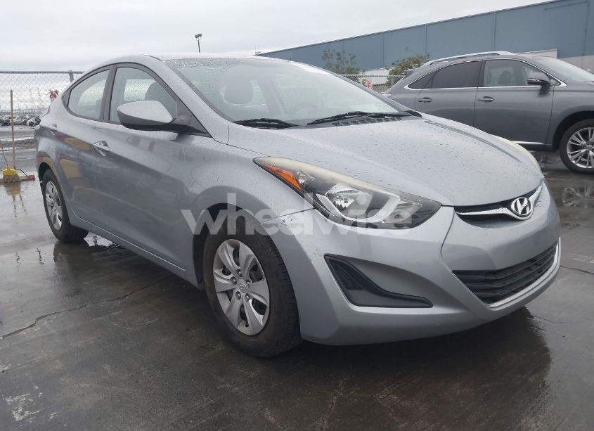 2016 Hyundai Elantra SE (VIN 5NPDH4AE4GH728669) main photo