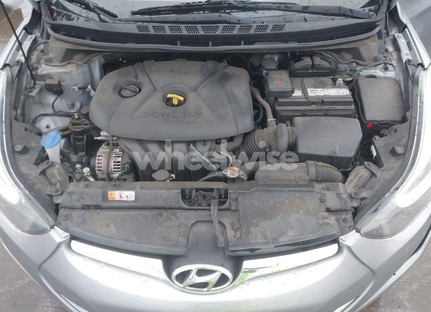 Photo 10 of 2016 Hyundai Elantra SE (VIN 5NPDH4AE4GH728669)