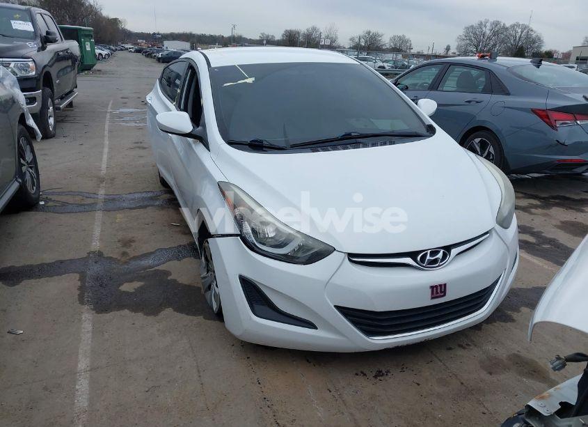 Photo 12 of 2016 Hyundai Elantra SE (VIN 5NPDH4AE4GH729997)