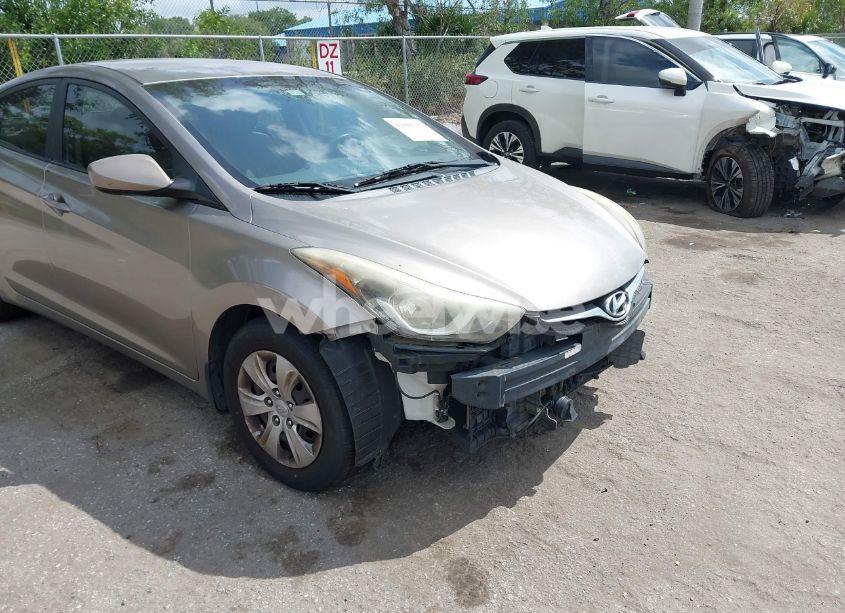 Photo 6 of 2016 Hyundai Elantra SE (VIN 5NPDH4AE4GH730907)