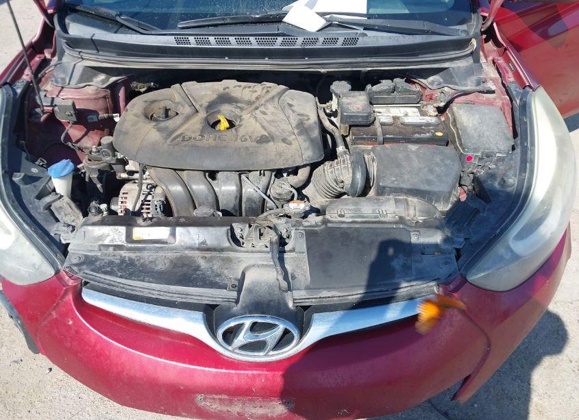 Photo 10 of 2016 Hyundai Elantra SE (VIN 5NPDH4AE4GH742135)