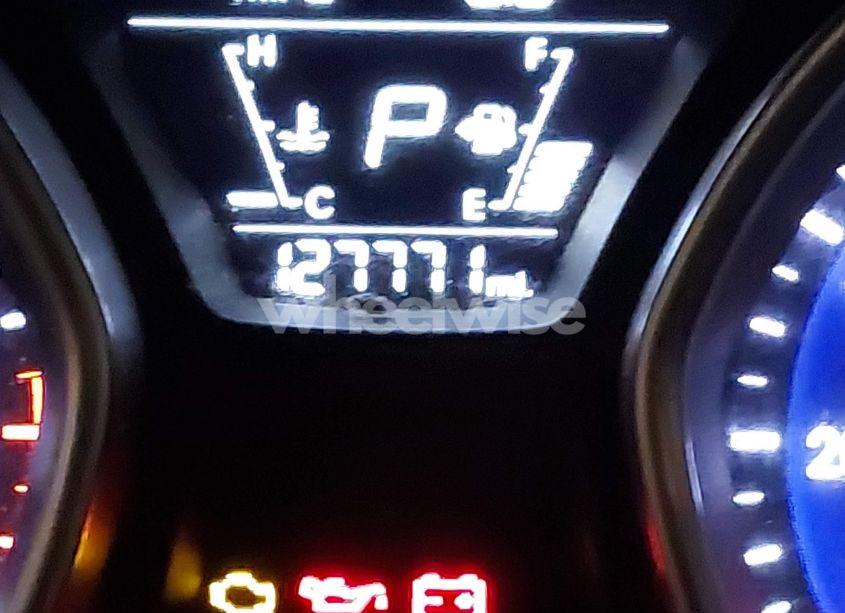 Photo 15 of 2016 Hyundai Elantra SE (VIN 5NPDH4AE4GH745813)