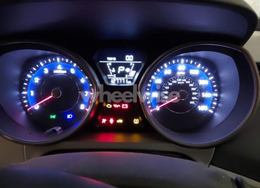 Photo 7 of 2016 Hyundai Elantra SE (VIN 5NPDH4AE4GH745813)