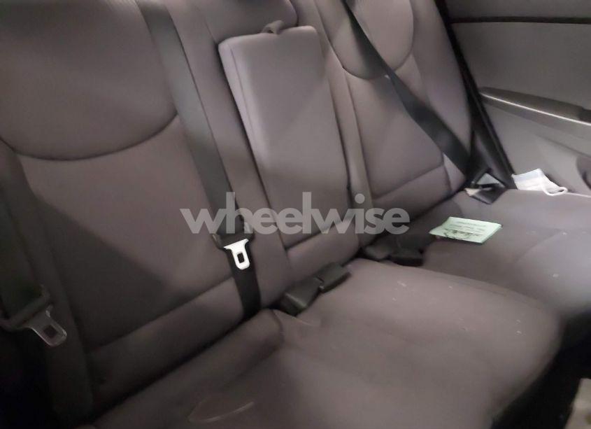 Photo 8 of 2016 Hyundai Elantra SE (VIN 5NPDH4AE4GH745813)