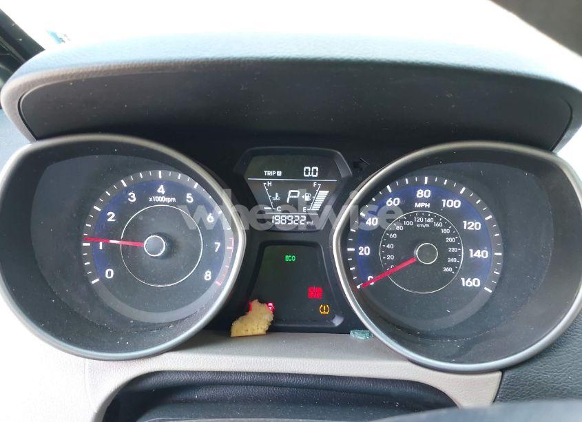 Photo 7 of 2016 Hyundai Elantra SE (VIN 5NPDH4AE4GH747237)