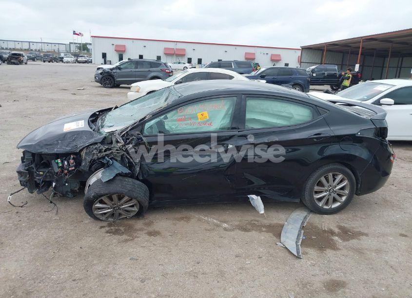 Photo 14 of 2016 Hyundai Elantra SE (VIN 5NPDH4AE4GH748288)