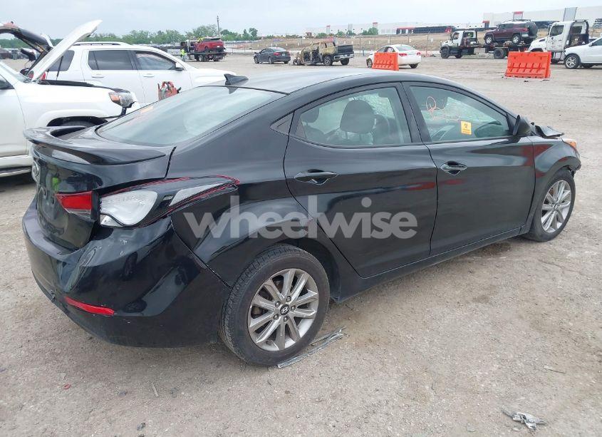 Photo 4 of 2016 Hyundai Elantra SE (VIN 5NPDH4AE4GH748288)