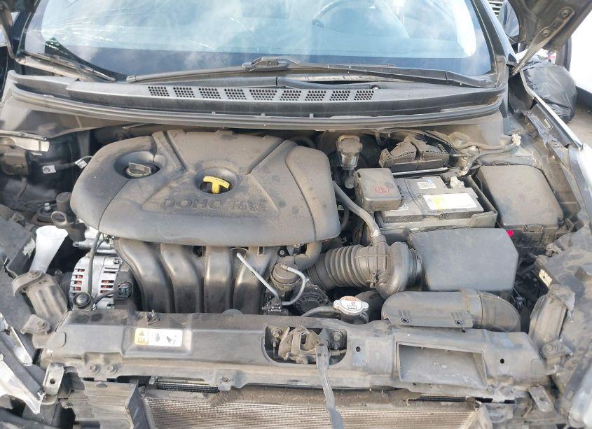 Photo 10 of 2016 Hyundai Elantra SE (VIN 5NPDH4AE4GH759744)