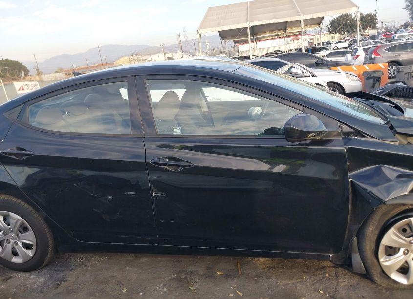 Photo 14 of 2016 Hyundai Elantra SE (VIN 5NPDH4AE4GH759744)