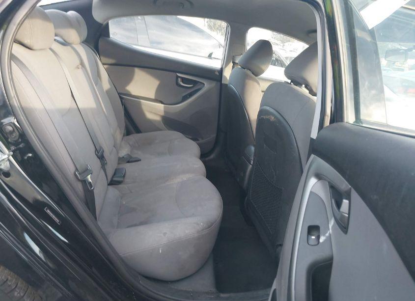 Photo 8 of 2016 Hyundai Elantra SE (VIN 5NPDH4AE4GH759744)