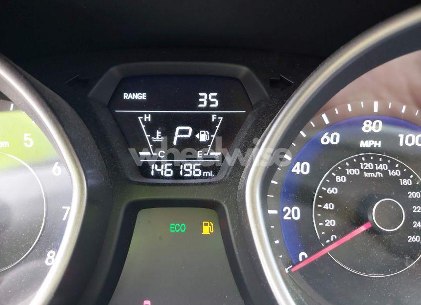 Photo 15 of 2016 Hyundai Elantra SE (VIN 5NPDH4AE4GH762014)