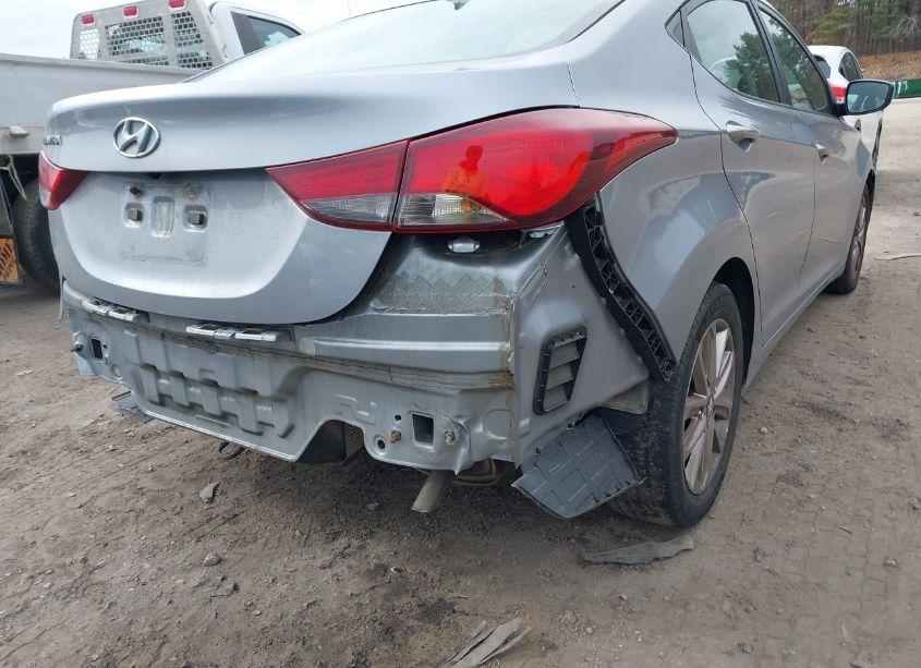 Photo 18 of 2016 Hyundai Elantra SE (VIN 5NPDH4AE4GH762949)