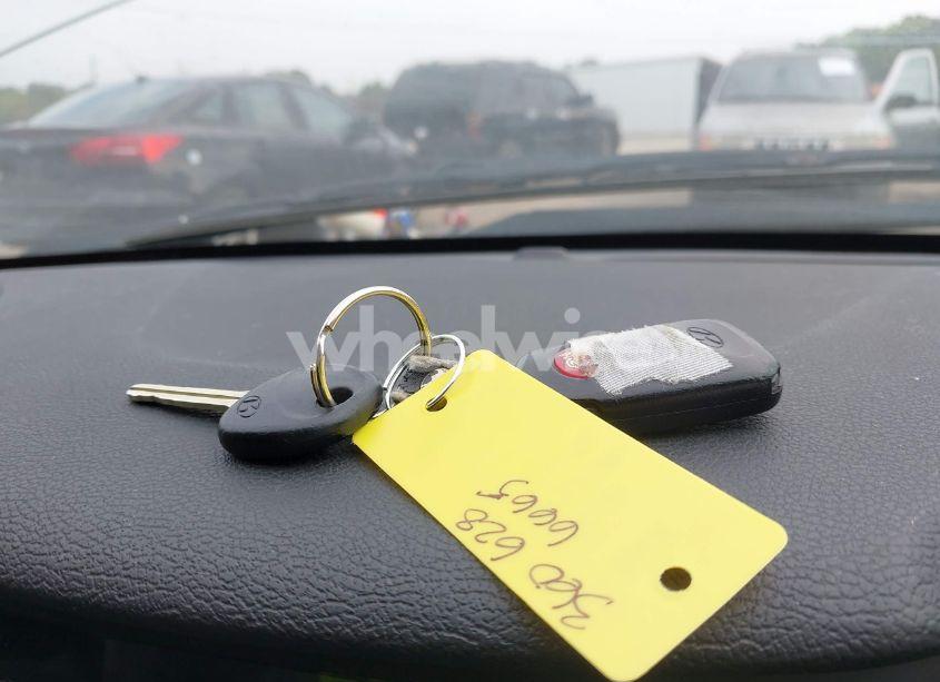 Photo 11 of 2016 Hyundai Elantra SE (VIN 5NPDH4AE4GH765866)