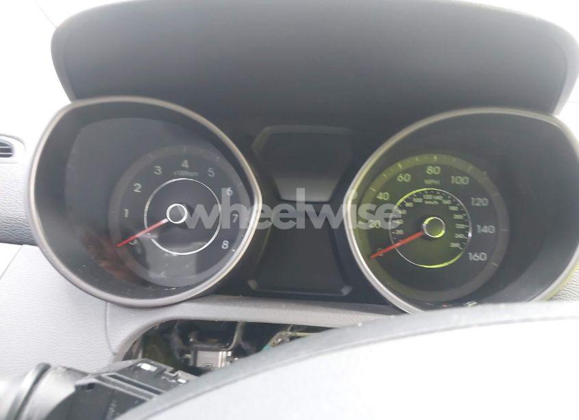 Photo 15 of 2016 Hyundai Elantra SE (VIN 5NPDH4AE4GH765866)