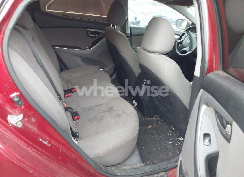 Photo 8 of 2016 Hyundai Elantra SE (VIN 5NPDH4AE4GH786393)