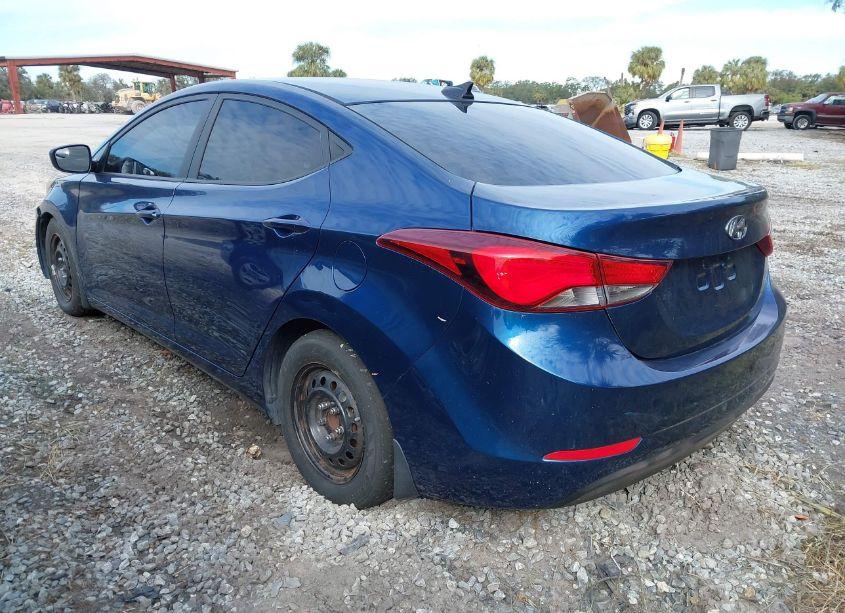 Photo 3 of 2016 Hyundai Elantra SE (VIN 5NPDH4AE4GH788774)