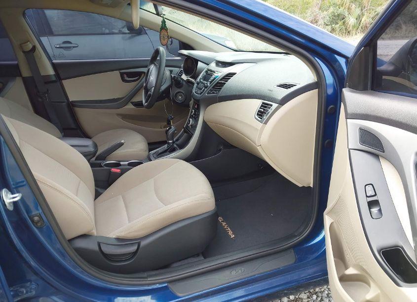 Photo 5 of 2016 Hyundai Elantra SE (VIN 5NPDH4AE4GH788774)