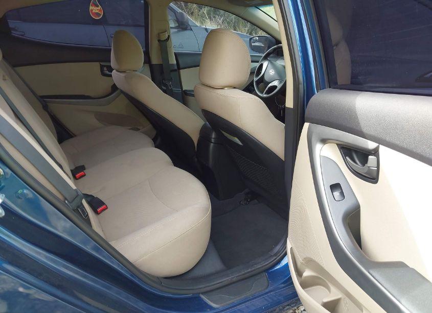 Photo 8 of 2016 Hyundai Elantra SE (VIN 5NPDH4AE4GH788774)