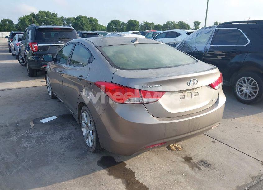 Photo 3 of 2011 Hyundai Elantra LIMITED (VIN 5NPDH4AE5BH046280)