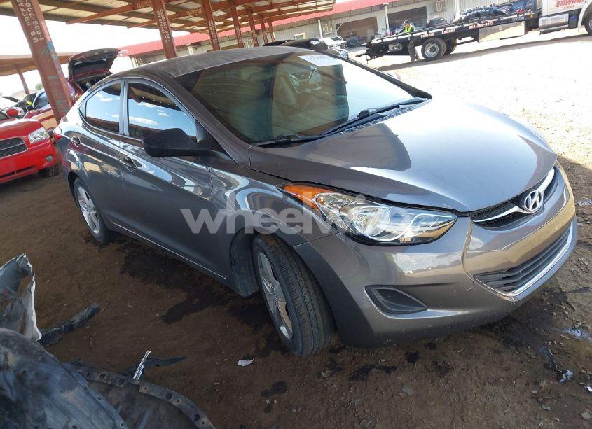 2011 Hyundai Elantra GLS (VIN 5NPDH4AE5BH061412) main photo