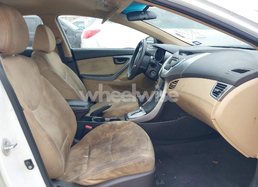 Photo 5 of 2012 Hyundai Elantra GLS (VIN 5NPDH4AE5CH094685)