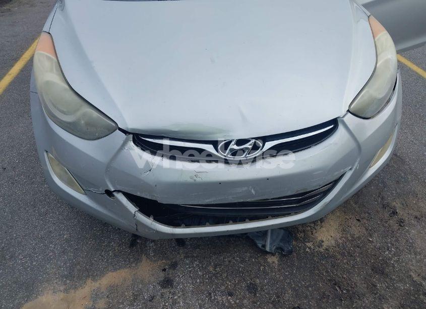 Photo 6 of 2012 Hyundai Elantra LIMITED (VIN 5NPDH4AE5CH100730)