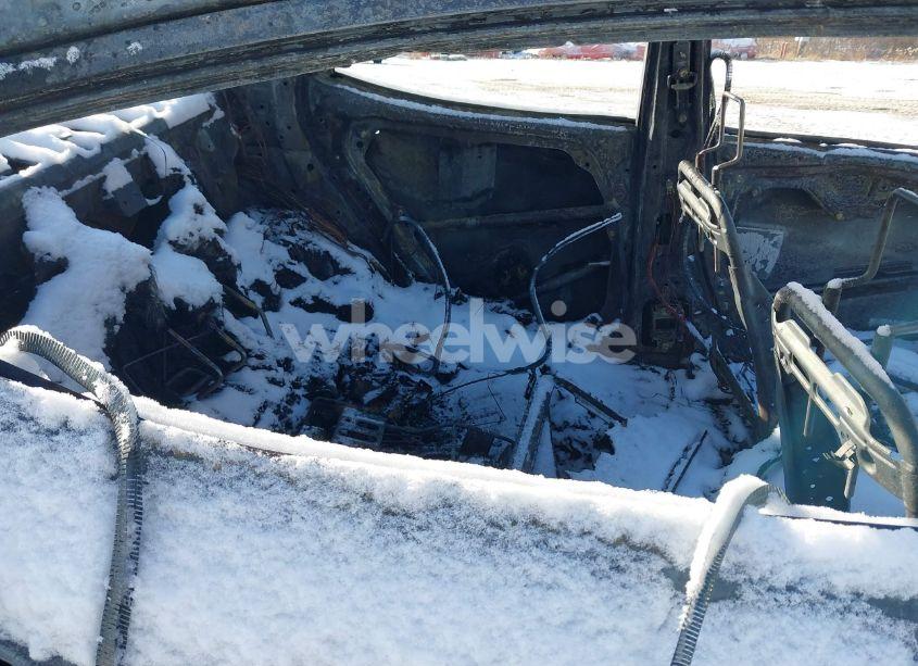 Photo 8 of 2012 Hyundai Elantra LIMITED (VIN 5NPDH4AE5CH111100)