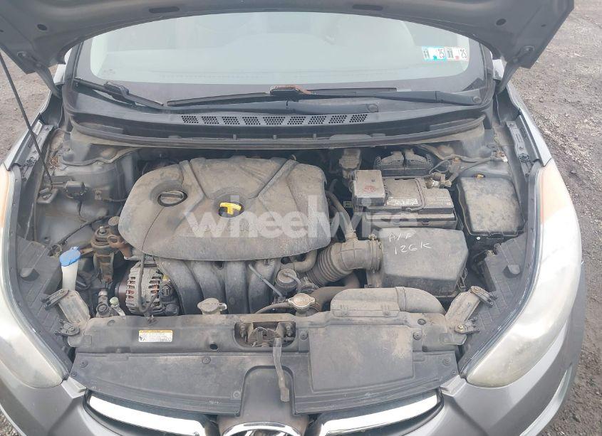 Photo 10 of 2012 Hyundai Elantra LIMITED (VIN 5NPDH4AE5CH150639)