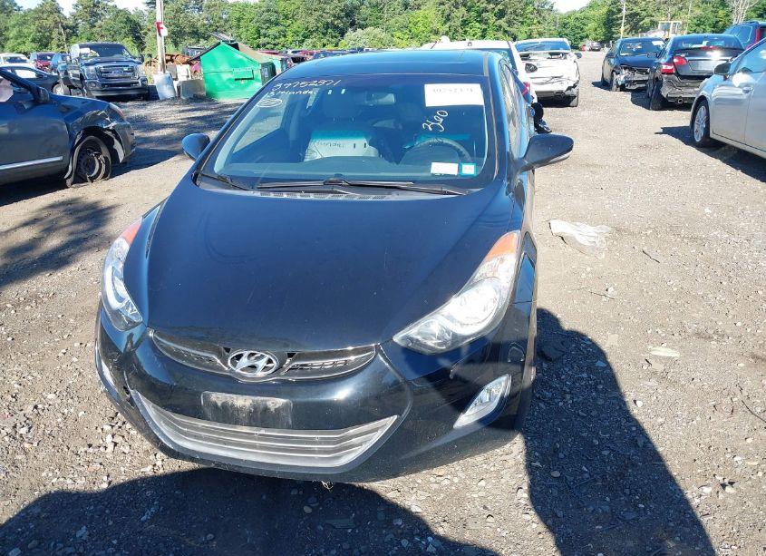 Photo 12 of 2013 Hyundai Elantra LIMITED (VIN 5NPDH4AE5DH187076)