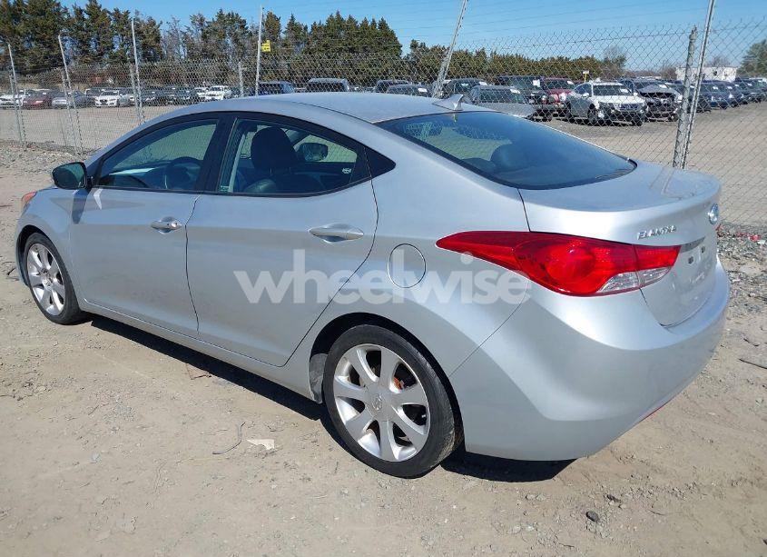 Photo 3 of 2013 Hyundai Elantra LIMITED (VIN 5NPDH4AE5DH190592)
