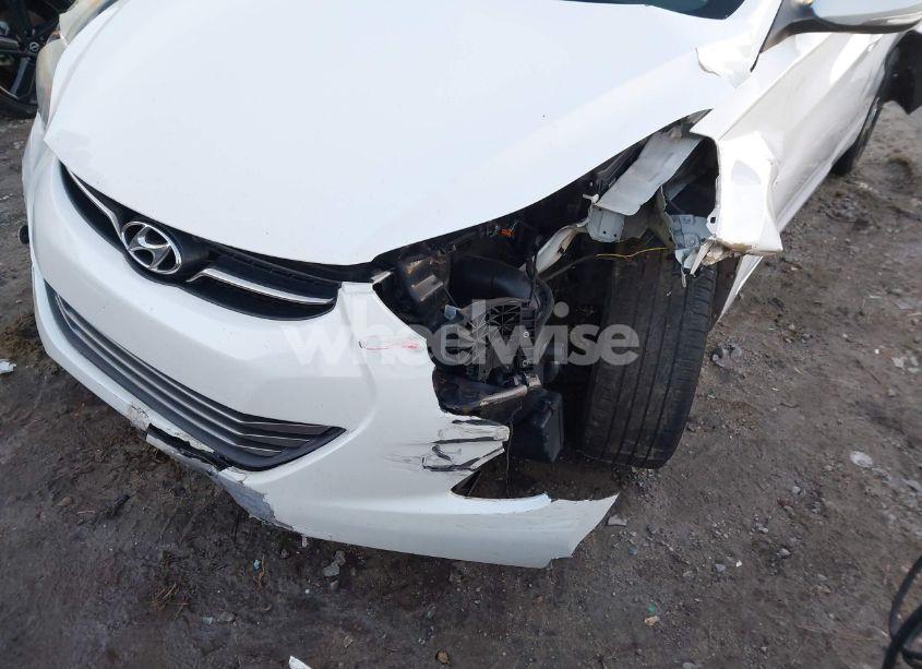 Photo 21 of 2013 Hyundai Elantra LIMITED (VIN 5NPDH4AE5DH200358)