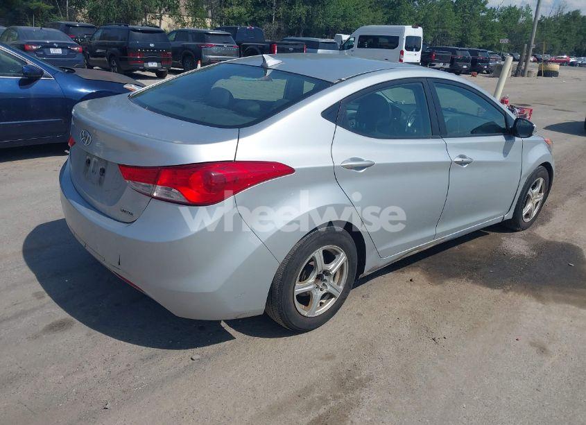 Photo 4 of 2013 Hyundai Elantra LIMITED (VIN 5NPDH4AE5DH213675)