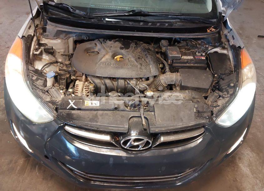 Photo 10 of 2013 Hyundai Elantra LIMITED (VIN 5NPDH4AE5DH233604)