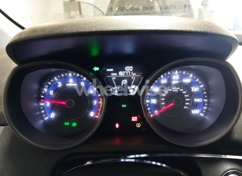 Photo 7 of 2013 Hyundai Elantra LIMITED (VIN 5NPDH4AE5DH233604)